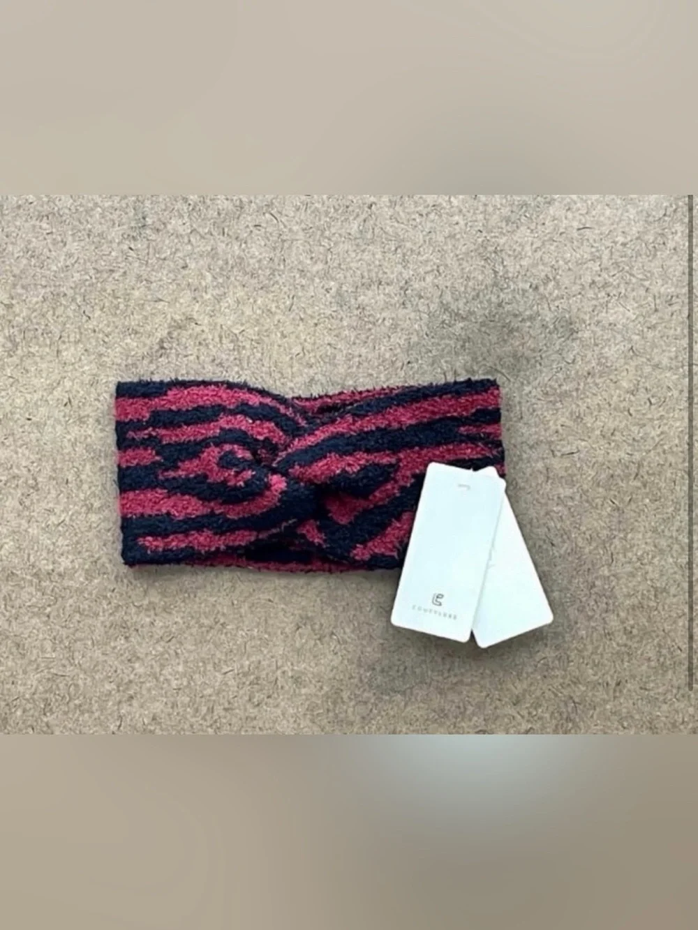 NWT Comfy Luxe Red & Black Zebra Print Twist Knot Headband - New in Packaging